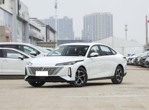 Changan Eado 2024 Бензин