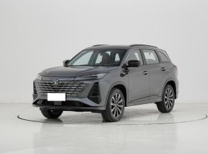 Changan CS75PLUS 2024 Бензин