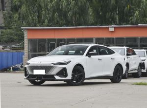 Changan UNI-V 2024 Бензин