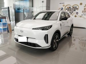Changan Nevo Q05 2024 Подключаемый гибрид