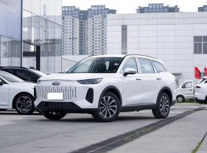 Chery Fulwin T9 2024 Подключаемый гибрид