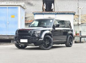 Land Rover Defender 2024 Бензин