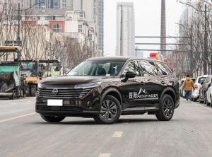 Nissan Pathfinder 2024 Бензин