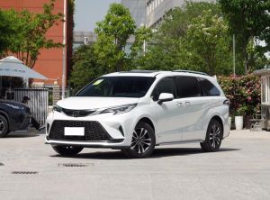 Toyota Granvia 2024 Гибрид