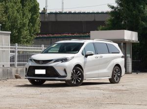 Toyota Granvia 2024 Гибрид