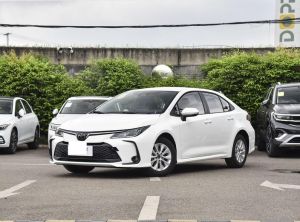 Toyota Corolla 2024 Бензин