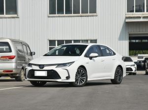 Toyota Corolla 2024 Гибрид