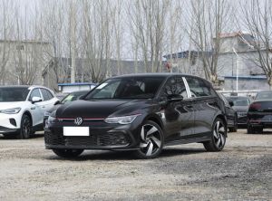 Volkswagen Golf GTI 2024 Бензин