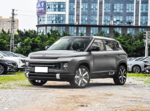Geely ICON 2025 Бензин