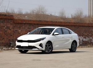 Kia K3 2024 Бензин