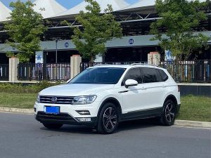 Volkswagen Tiguan L 2021 Бензин
