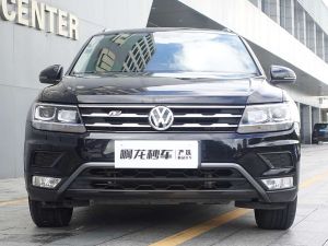 Volkswagen Tiguan L 2019 Бензин