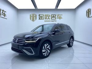 Volkswagen Tiguan L 2022 Бензин