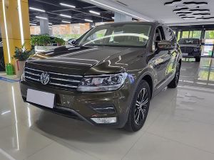 Volkswagen Tiguan L 2019 Бензин