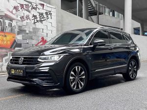 Volkswagen Tiguan L 2024 Бензин
