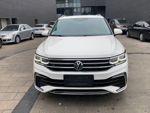 Volkswagen Tiguan L 2022 Бензин