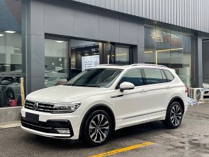Volkswagen Tiguan L 2021 Бензин