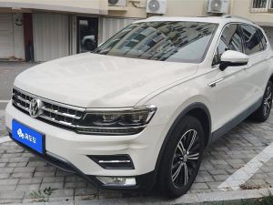Volkswagen Tiguan L 2019 Бензин