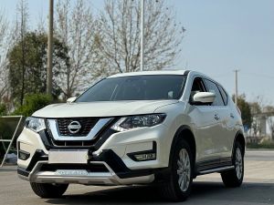 Nissan X-Trail 2019 Бензин