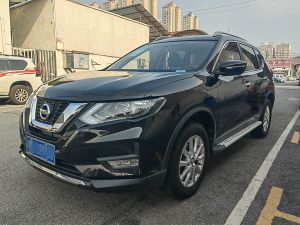 Nissan X-Trail 2018 Бензин