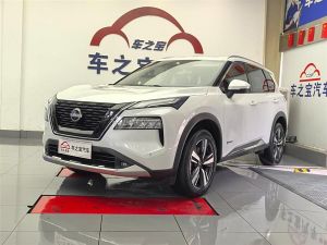 Nissan X-Trail 2023 Гибрид