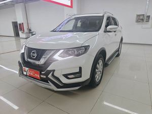 Nissan X-Trail 2021 Бензин
