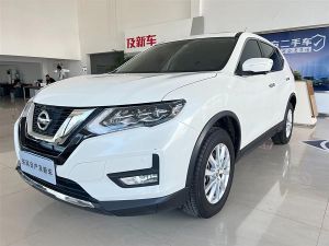 Nissan X-Trail 2023 Бензин