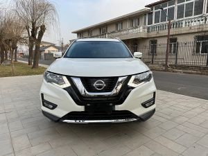 Nissan X-Trail 2019 Бензин