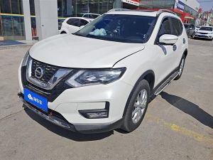 Nissan X-Trail 2023 Бензин
