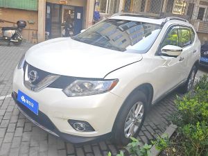 Nissan X-Trail 2016 Бензин