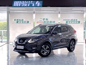 Nissan X-Trail 2017 Бензин