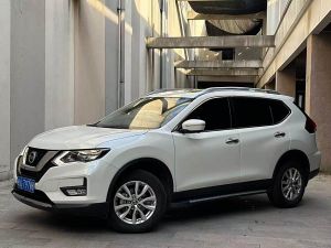 Nissan X-Trail 2023 Бензин