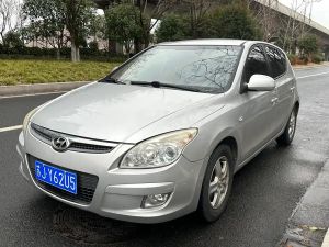 Hyundai i30 2011 Бензин