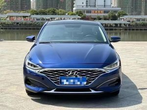 Hyundai Lafesta 2019 Бензин