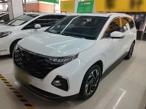 Hyundai Custo 2022 Бензин