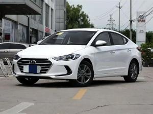Hyundai Elantra 2018 Бензин