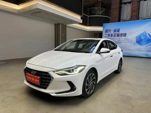 Hyundai Elantra 2020 Бензин