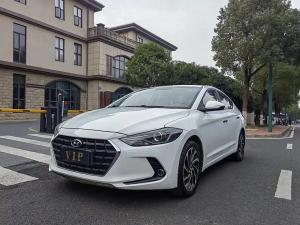 Hyundai Elantra 2020 Бензин