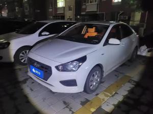 Hyundai Reina 2020 Бензин