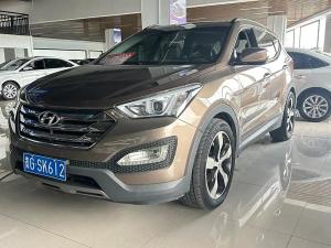 Hyundai Santa Fe 2013 Бензин