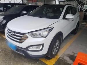 Hyundai Santa Fe 2014 Бензин