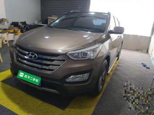 Hyundai Santa Fe 2014 Бензин