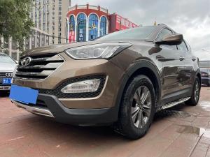 Hyundai Santa Fe 2014 Бензин