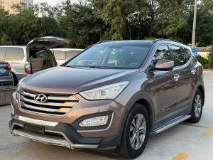Hyundai Santa Fe 2014 Бензин