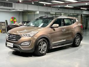 Hyundai Santa Fe 2013 Бензин