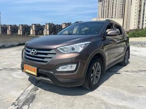 Hyundai Santa Fe 2014 Бензин