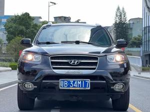 Hyundai Santa Fe Classic 2012 Бензин
