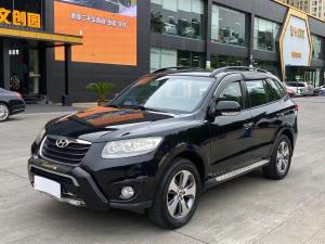 Hyundai Santa Fe Classic 2012 Бензин