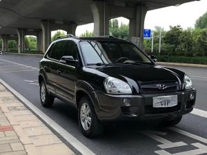 Hyundai Tucson 2011 Бензин