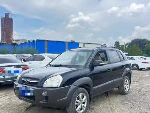 Hyundai Tucson 2011 Бензин